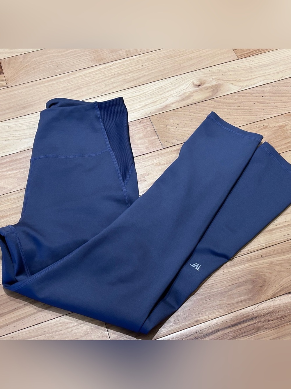 IVL Collective Smoky Blue Leggings with Ribbed Top Back - Women’s Size 8 Sporty